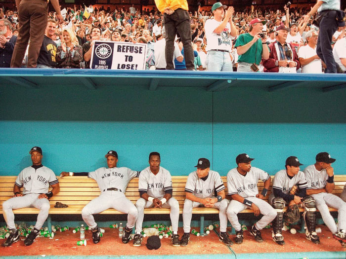 Yankees sulk in dugout after losing to Mariners